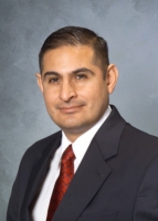 Headshot for Associate Eddie Lozano