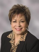 Headshot for Associate Rose Quiroga