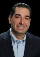 Headshot for Associate Alberto Guzman