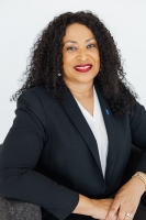 Headshot for Associate Dina Branford