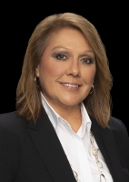 Headshot for Associate Anna Fraga