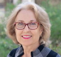 Headshot for Associate Terry Hiller