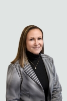 Headshot for Associate Amy Langenderfer